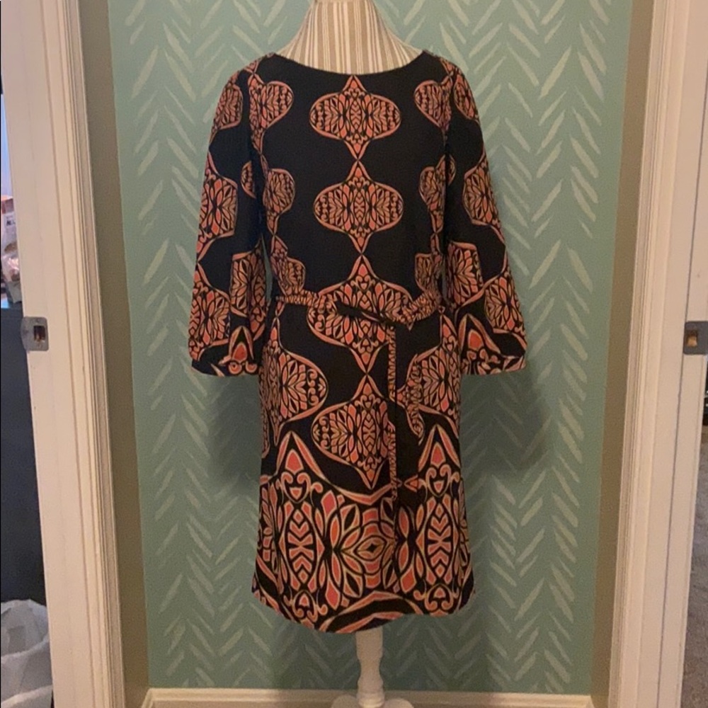 EUC Ann Taylor Dress Size M
